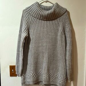 New Coldwater Creek alpine shaker tunic sweater, sized small, dove grey.